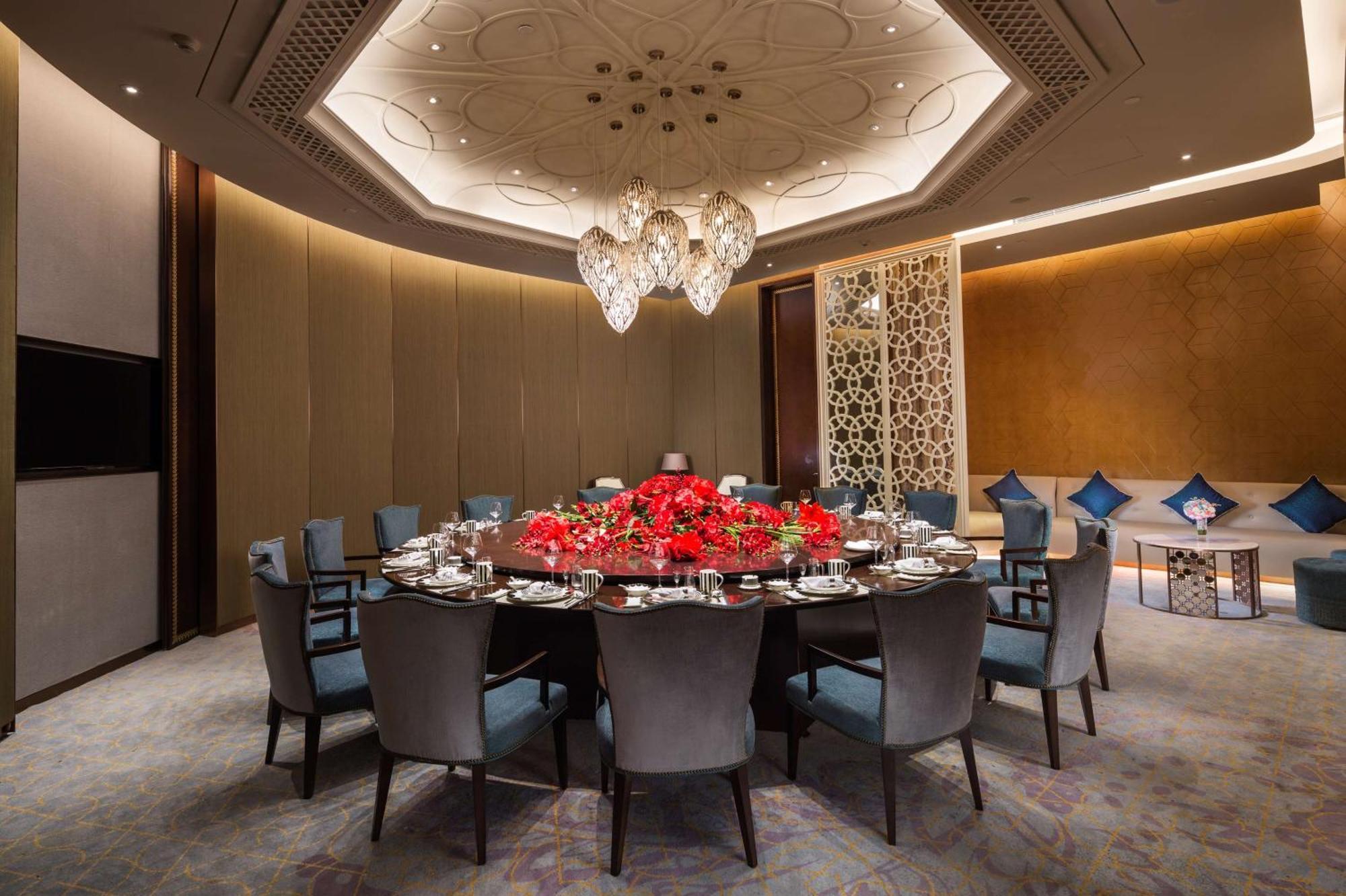 Hilton Urumqi Eksteriør bilde